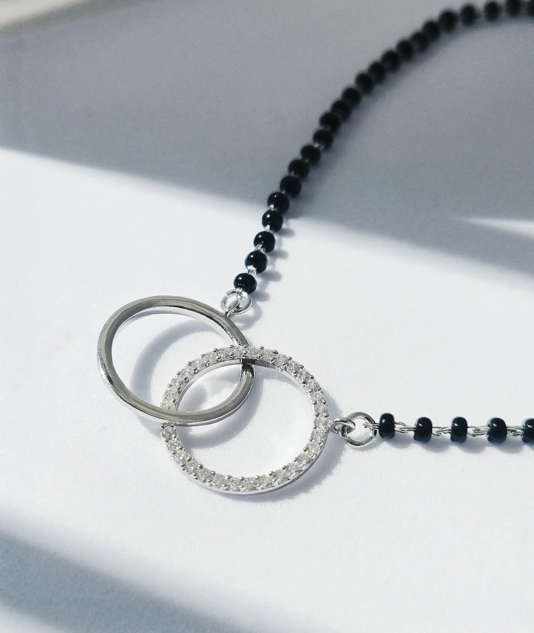 INTERLOCKING RINGS MANGALSUTRA