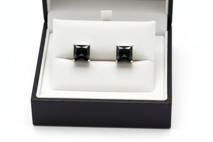 BLACK SQUARE STUD EARRING