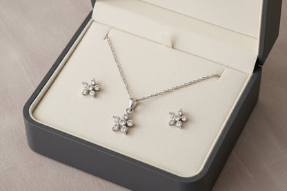 DAISY PENDENT EARRING CHAIN JEWELLERY SET