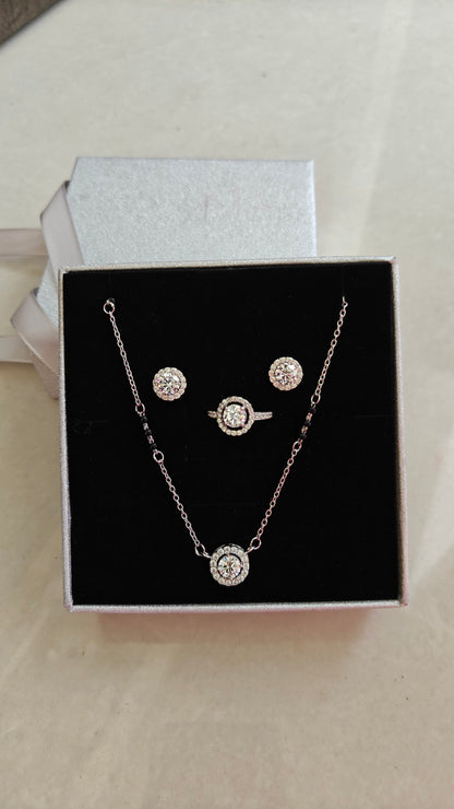 SILVER ROUND STONE JEWELLERY SET