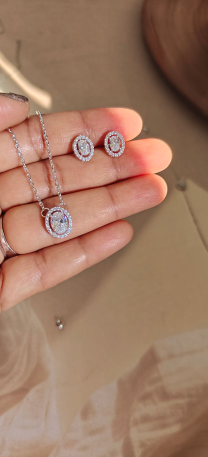 SILVER ROUND STONE JEWELLERY SET